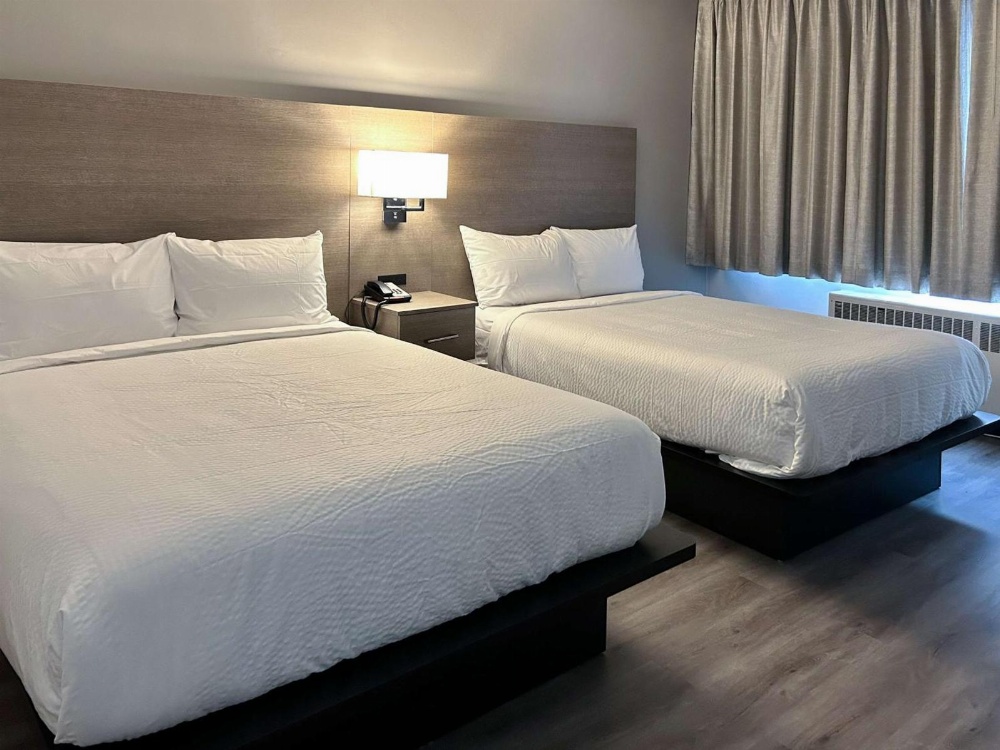 Motel 6 Sault Ste. Marie, ON